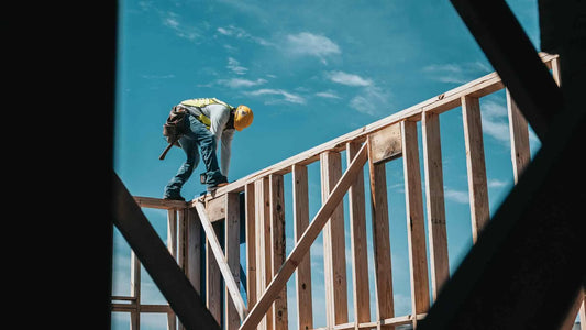 5 Signs Your Trade Business Is Ready for Bigger Commercial Contracts | Brunswick Invoice Finance
